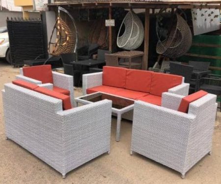 Contrast Settee